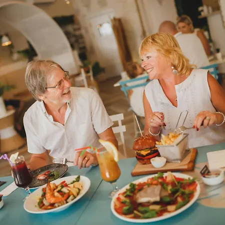 Pompeius Two Bedroom Sea View In Caesar & Spa, Long Appartement *