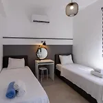 Pompeius Two Bedroom Sea View In Caesar & Spa, Long